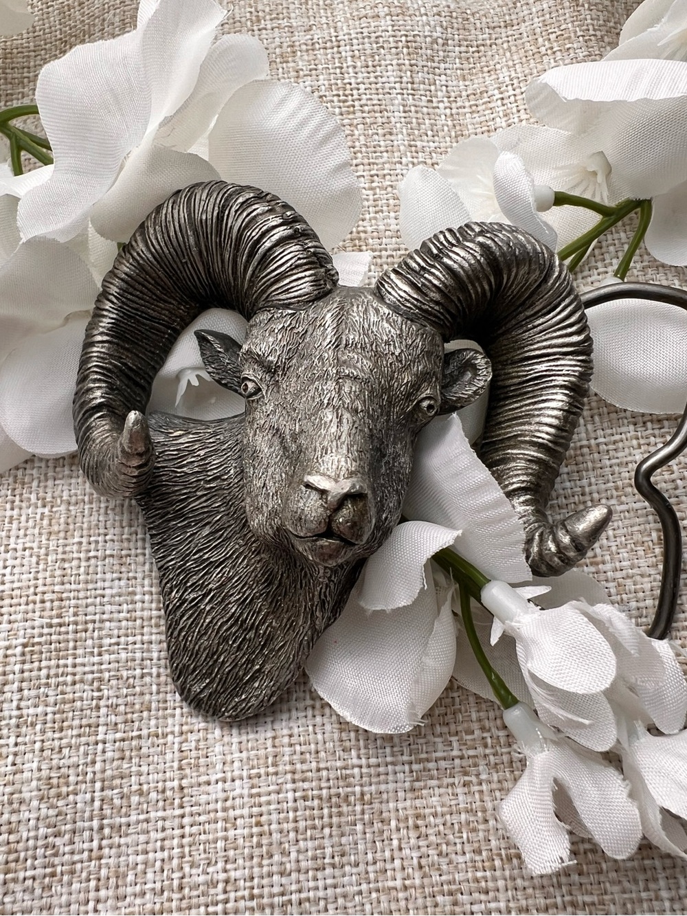 VINTAGE Belt Buckle | Silver Pewter Cowboy Buckle with a Horned Ram Head